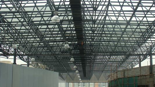 穆棱船厂网架工程